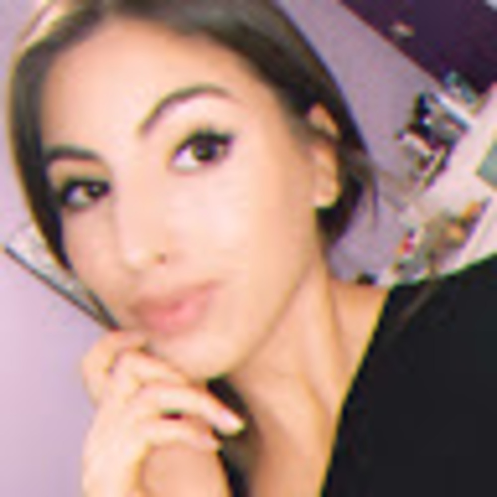 Meet your Posher, Dharcya